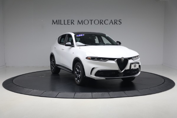 Used 2024 Alfa Romeo Tonale Hybrid Ti for sale $28,900 at Bugatti of Greenwich in Greenwich CT 06830 11