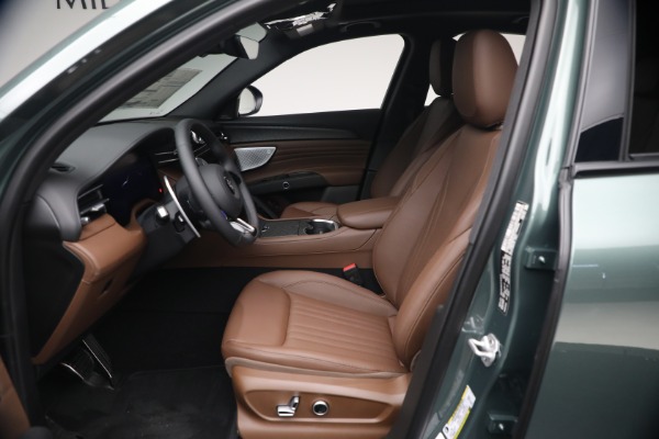 New 2026 Maserati Grecale Modena V6 for sale $96,295 at Bugatti of Greenwich in Greenwich CT 06830 13