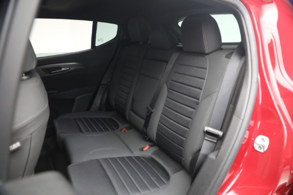 Used 2024 Alfa Romeo Tonale Hybrid Ti for sale $29,900 at Bugatti of Greenwich in Greenwich CT 06830 19