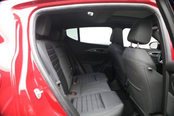 Used 2024 Alfa Romeo Tonale Hybrid Ti for sale $29,900 at Bugatti of Greenwich in Greenwich CT 06830 20