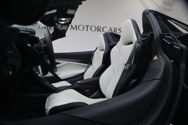 New 2027 McLaren 750S Spider TechLux for sale $437,820 at Bugatti of Greenwich in Greenwich CT 06830 28