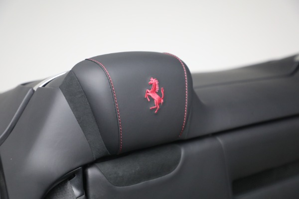Used 2025 Ferrari Roma Spider for sale $317,900 at Bugatti of Greenwich in Greenwich CT 06830 22