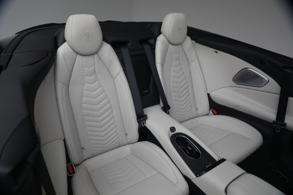 New 2026 Maserati GranCabrio Trofeo for sale $200,785 at Bugatti of Greenwich in Greenwich CT 06830 18