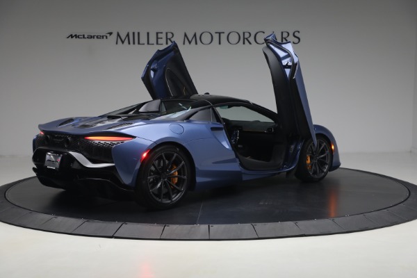 New 2026 McLaren Artura Spider Performance for sale $336,300 at Bugatti of Greenwich in Greenwich CT 06830 18