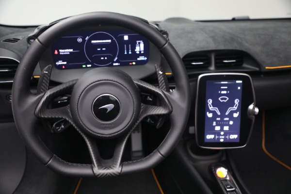 New 2026 McLaren Artura Spider Performance for sale $336,300 at Bugatti of Greenwich in Greenwich CT 06830 27