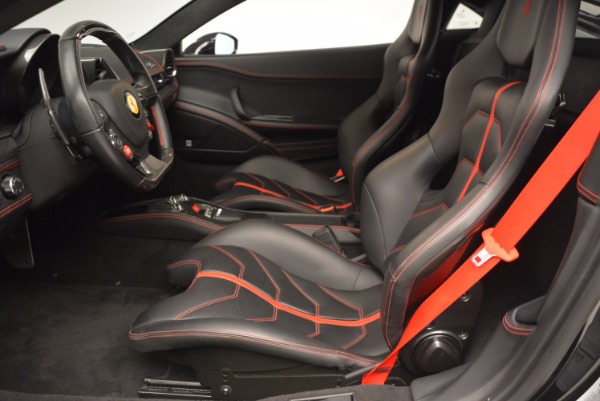 Used 2013 Ferrari 458 Italia for sale Sold at Bugatti of Greenwich in Greenwich CT 06830 14