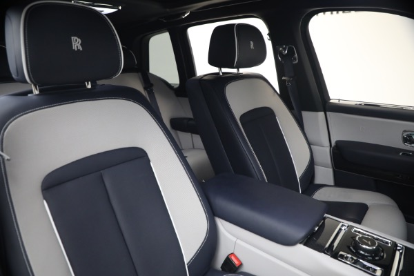Used 2022 Rolls-Royce Black Badge Cullinan for sale $299,900 at Bugatti of Greenwich in Greenwich CT 06830 20