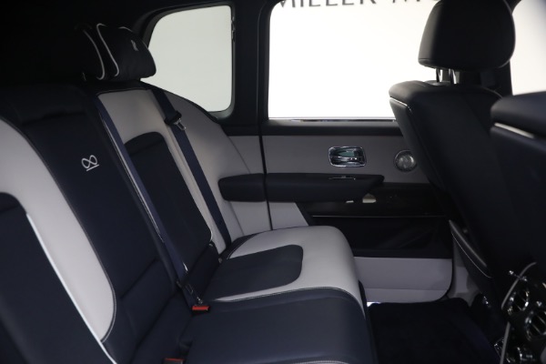 Used 2022 Rolls-Royce Black Badge Cullinan for sale $299,900 at Bugatti of Greenwich in Greenwich CT 06830 25
