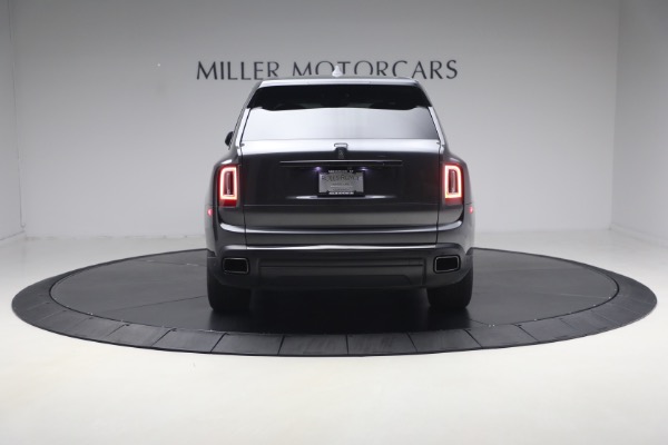 Used 2022 Rolls-Royce Black Badge Cullinan for sale $299,900 at Bugatti of Greenwich in Greenwich CT 06830 9