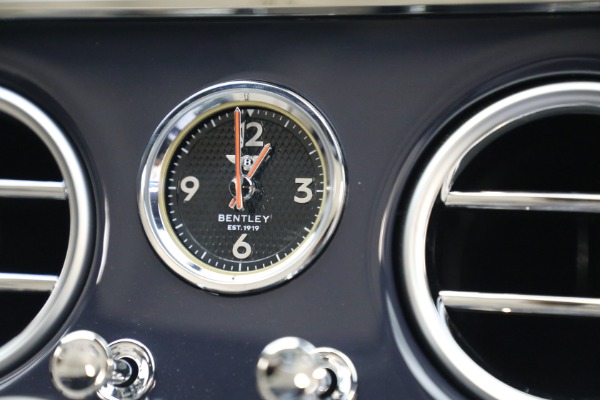 New 2026 Bentley Continental GTC Azure for sale $385,660 at Bugatti of Greenwich in Greenwich CT 06830 27