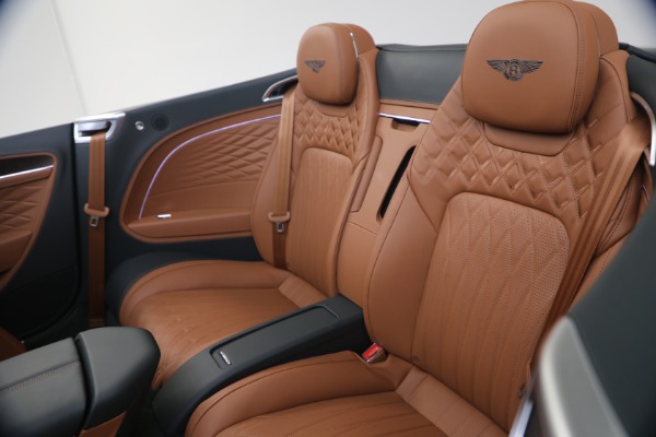 New 2026 Bentley Continental GTC Azure for sale $390,870 at Bugatti of Greenwich in Greenwich CT 06830 26