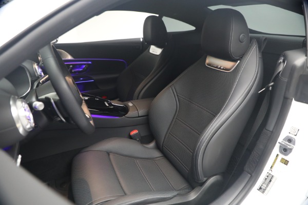 Used 2025 Mercedes-Benz AMG GT 63 for sale $165,900 at Bugatti of Greenwich in Greenwich CT 06830 14