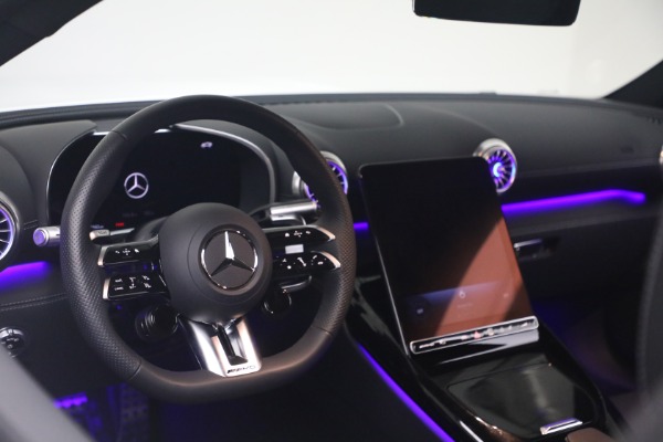Used 2025 Mercedes-Benz AMG GT 63 for sale $165,900 at Bugatti of Greenwich in Greenwich CT 06830 16