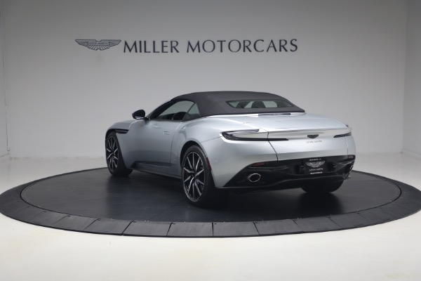 Used 2019 Aston Martin DB11 Volante for sale $105,900 at Bugatti of Greenwich in Greenwich CT 06830 17