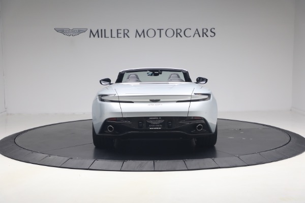 Used 2019 Aston Martin DB11 Volante for sale $105,900 at Bugatti of Greenwich in Greenwich CT 06830 6