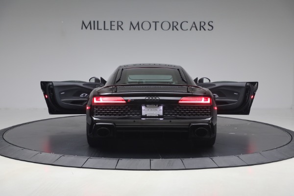 Used 2020 Audi R8 5.2 quattro V10 performance for sale $213,900 at Bugatti of Greenwich in Greenwich CT 06830 17