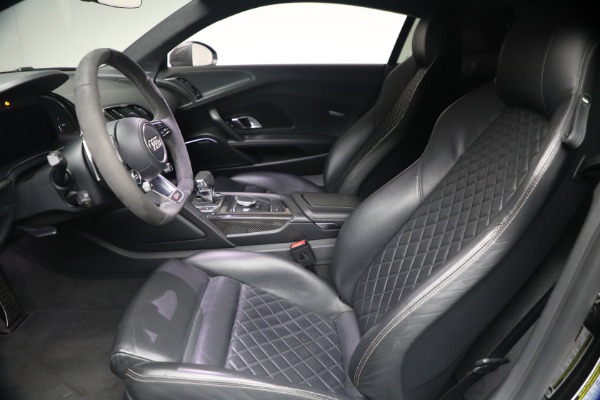 Used 2020 Audi R8 5.2 quattro V10 performance for sale $213,900 at Bugatti of Greenwich in Greenwich CT 06830 22