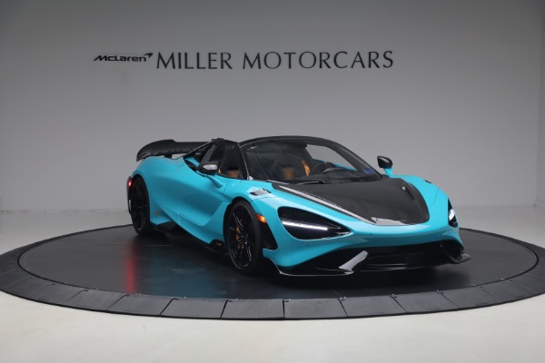 Used 2022 McLaren 765LT Spider for sale $599,900 at Bugatti of Greenwich in Greenwich CT 06830 11