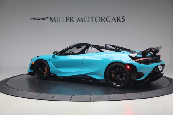 Used 2022 McLaren 765LT Spider for sale $599,900 at Bugatti of Greenwich in Greenwich CT 06830 4