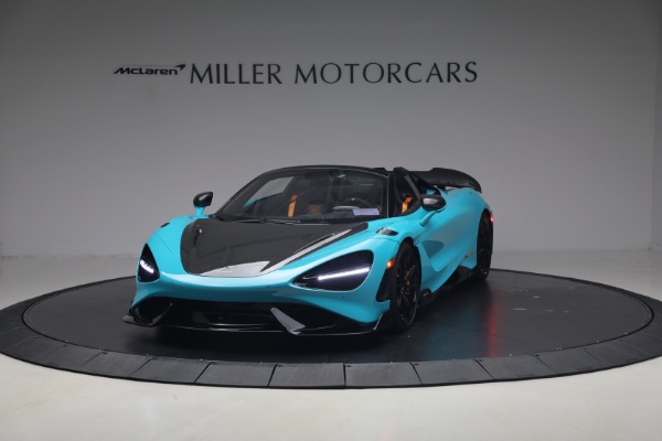 Used 2022 McLaren 765LT Spider for sale $599,900 at Bugatti of Greenwich in Greenwich CT 06830 1