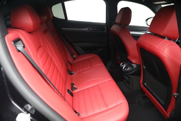 New 2026 Alfa Romeo Stelvio Veloce for sale $62,715 at Bugatti of Greenwich in Greenwich CT 06830 17