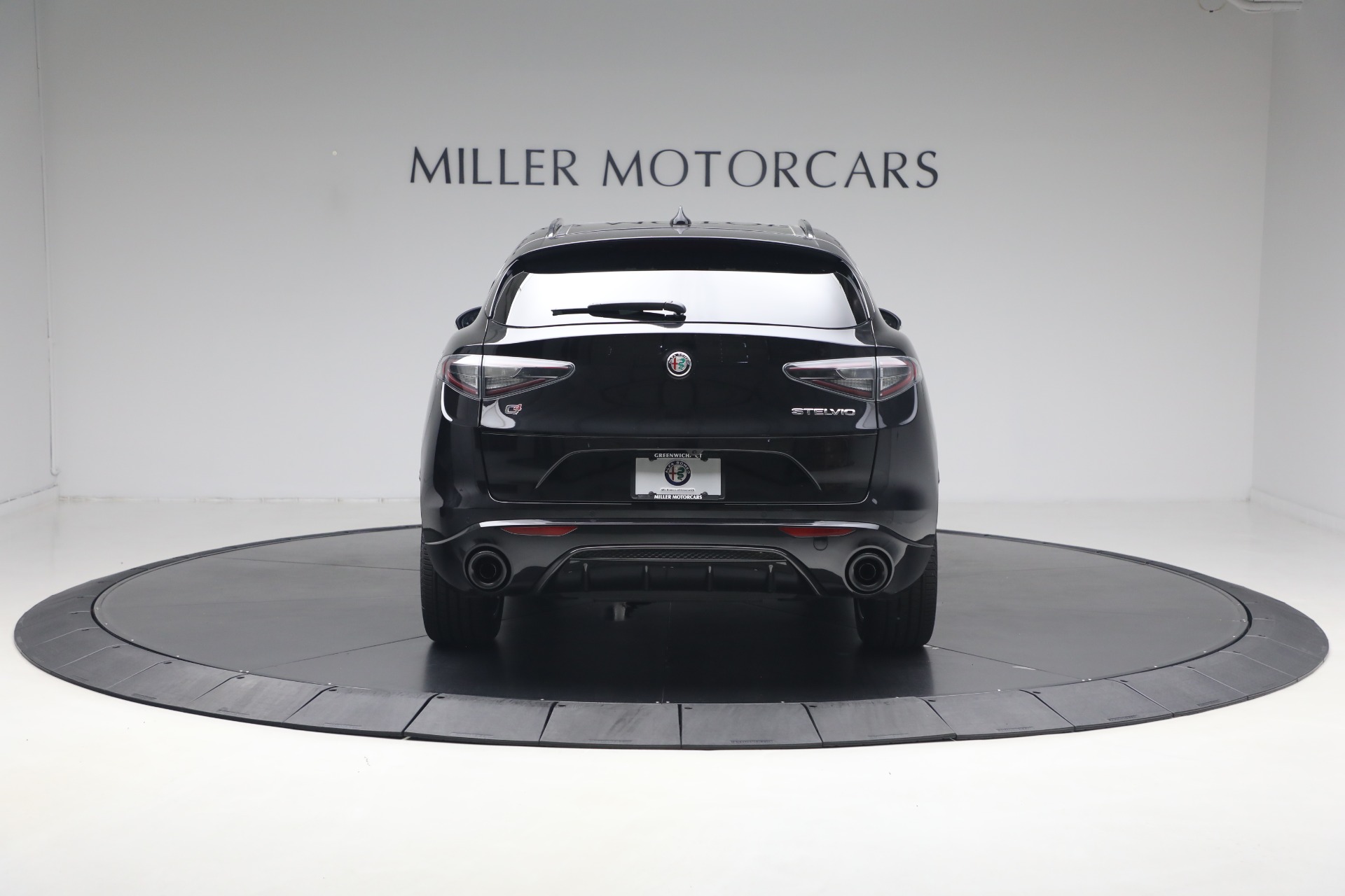 2026 Alfa Romeo Stelvio Base - Photo 6