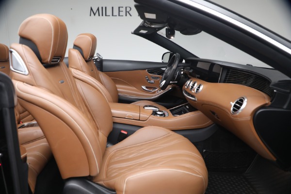 Used 2020 Mercedes-Benz S-Class AMG S 63 for sale $105,900 at Bugatti of Greenwich in Greenwich CT 06830 17