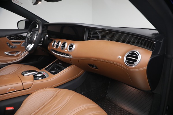 Used 2020 Mercedes-Benz S-Class AMG S 63 for sale $105,900 at Bugatti of Greenwich in Greenwich CT 06830 19