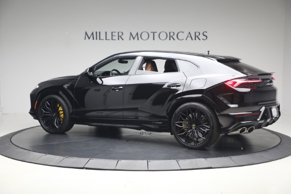 Used 2025 Lamborghini Urus SE for sale $305,900 at Bugatti of Greenwich in Greenwich CT 06830 4