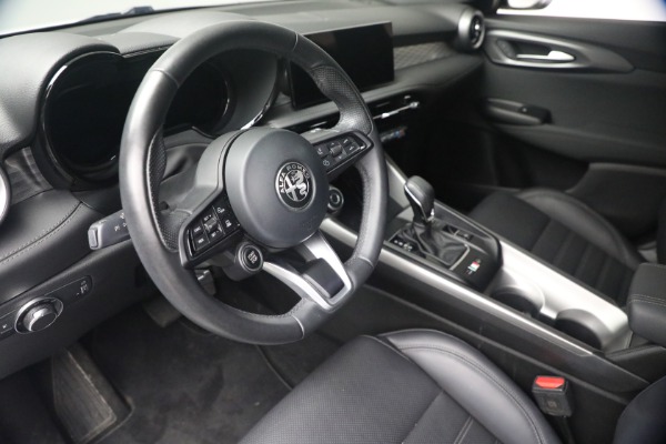 Used 2024 Alfa Romeo Tonale Hybrid Ti for sale $26,900 at Bugatti of Greenwich in Greenwich CT 06830 13