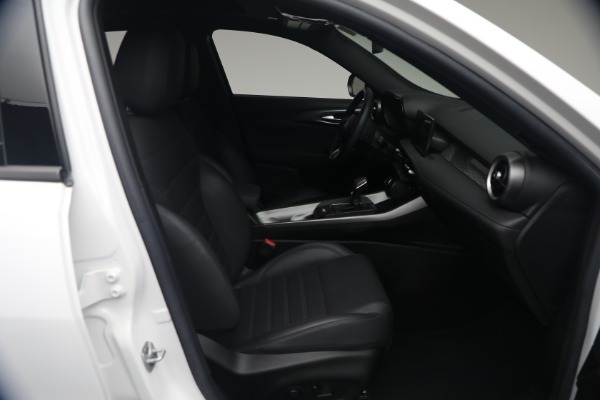 Used 2024 Alfa Romeo Tonale Hybrid Ti for sale $26,900 at Bugatti of Greenwich in Greenwich CT 06830 16