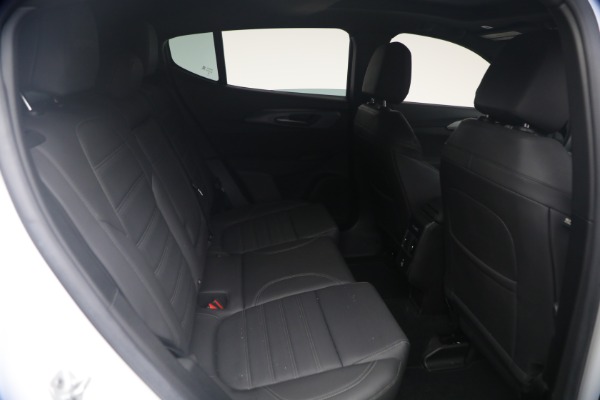 Used 2024 Alfa Romeo Tonale Hybrid Ti for sale $26,900 at Bugatti of Greenwich in Greenwich CT 06830 18