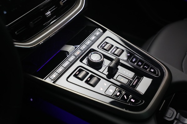 New 2026 Aston Martin DBX S for sale $350,500 at Bugatti of Greenwich in Greenwich CT 06830 27