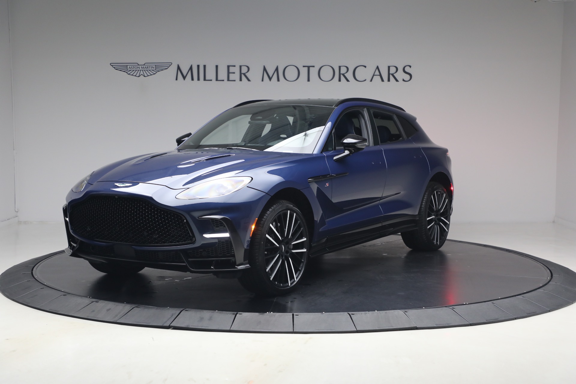 New 2026 Aston Martin DBX S for sale $350,500 at Bugatti of Greenwich in Greenwich CT 06830 1