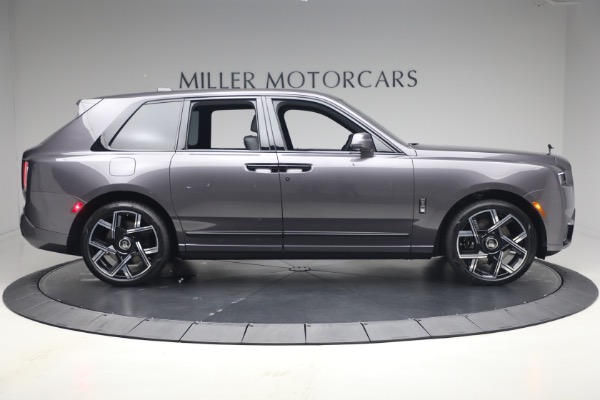 New 2027 Rolls-Royce Black Badge Cullinan for sale $576,350 at Bugatti of Greenwich in Greenwich CT 06830 10