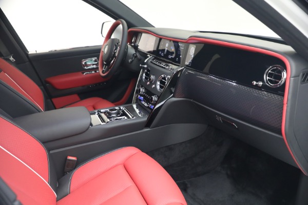 New 2027 Rolls-Royce Black Badge Cullinan for sale $588,050 at Bugatti of Greenwich in Greenwich CT 06830 18
