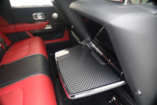 New 2027 Rolls-Royce Black Badge Cullinan for sale $588,050 at Bugatti of Greenwich in Greenwich CT 06830 24