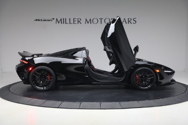 New 2027 McLaren 750S Spider Performance for sale $468,650 at Bugatti of Greenwich in Greenwich CT 06830 19