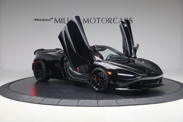 New 2027 McLaren 750S Spider Performance for sale $468,650 at Bugatti of Greenwich in Greenwich CT 06830 20