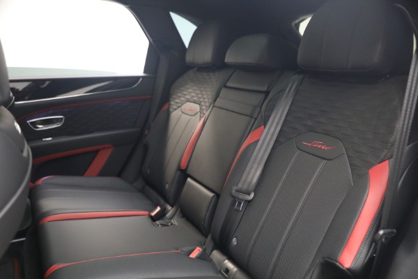 New 2026 Bentley Bentayga Speed V8 for sale $334,815 at Bugatti of Greenwich in Greenwich CT 06830 20