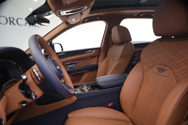 New 2026 Bentley Bentayga Azure for sale $291,615 at Bugatti of Greenwich in Greenwich CT 06830 17