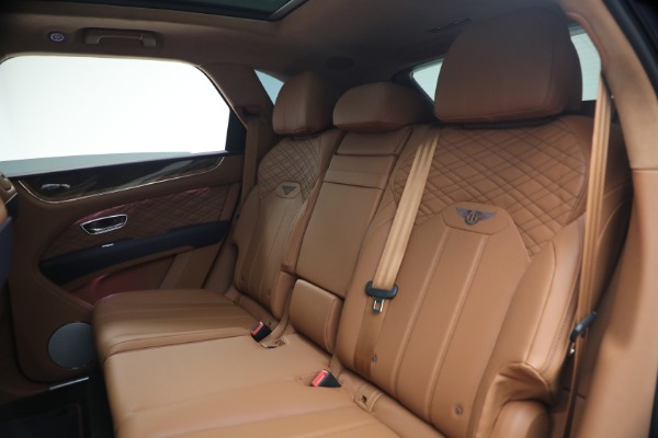 New 2026 Bentley Bentayga Azure for sale $291,615 at Bugatti of Greenwich in Greenwich CT 06830 20