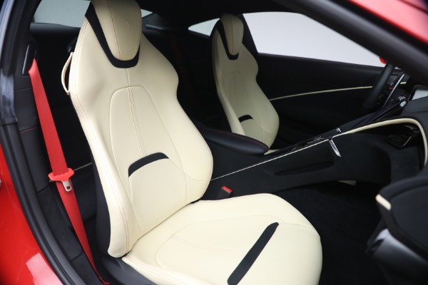 Used 2022 Ferrari Roma for sale $209,900 at Bugatti of Greenwich in Greenwich CT 06830 21