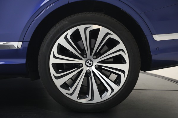 Used 2022 Bentley Bentayga V8 for sale $129,900 at Bugatti of Greenwich in Greenwich CT 06830 15