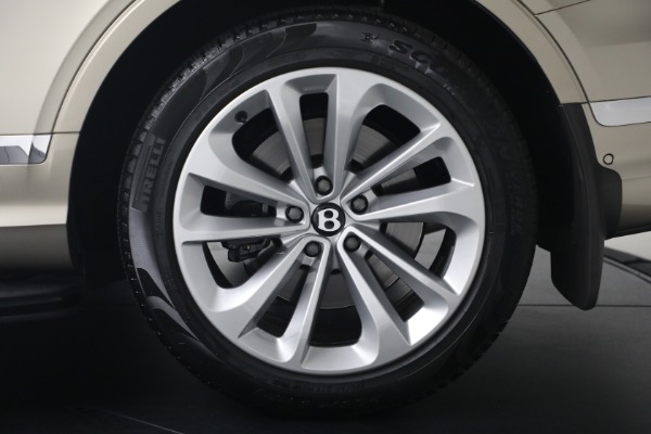 Used 2021 Bentley Bentayga V8 for sale $119,900 at Bugatti of Greenwich in Greenwich CT 06830 15