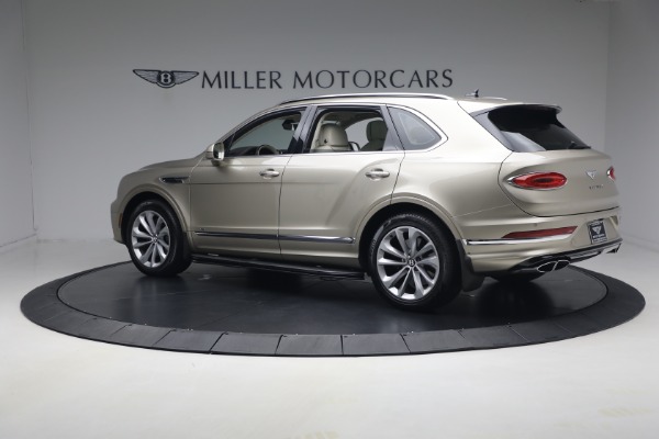 Used 2021 Bentley Bentayga V8 for sale $119,900 at Bugatti of Greenwich in Greenwich CT 06830 4