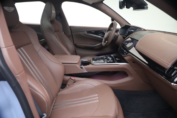 Used 2026 Aston Martin DBX 707 for sale $259,900 at Bugatti of Greenwich in Greenwich CT 06830 25