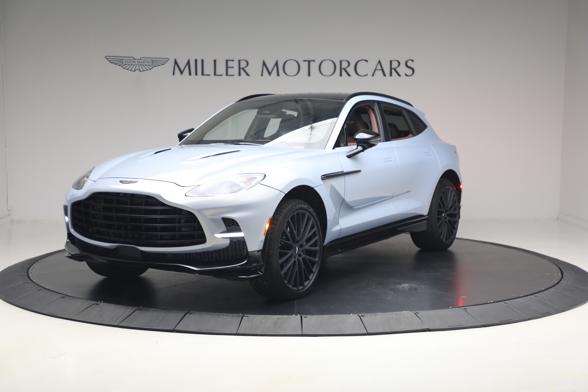 Used 2026 Aston Martin DBX 707 for sale $259,900 at Bugatti of Greenwich in Greenwich CT 06830 1