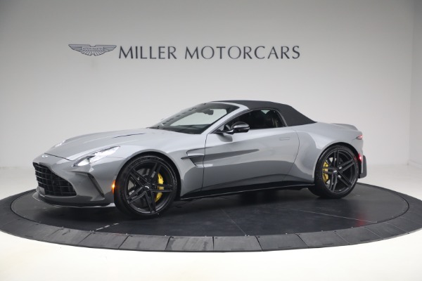 New 2026 Aston Martin Vantage Roadster for sale $263,400 at Bugatti of Greenwich in Greenwich CT 06830 14