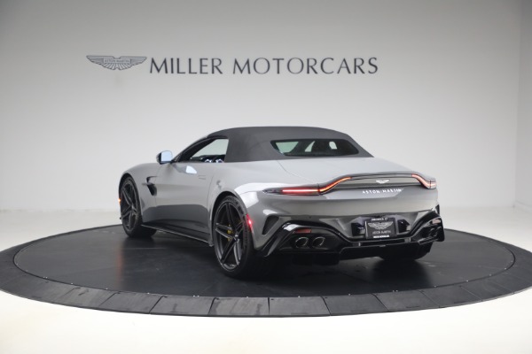 New 2026 Aston Martin Vantage Roadster for sale $263,400 at Bugatti of Greenwich in Greenwich CT 06830 17